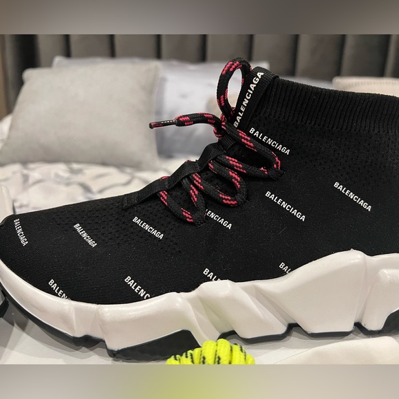 Balenciaga Texture Knit printed all over with Lace - Picture 2 of 8